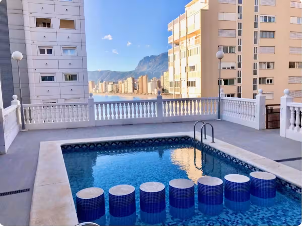 Apartamento en Benidorm cerca de Playa de Levante con parking incluido